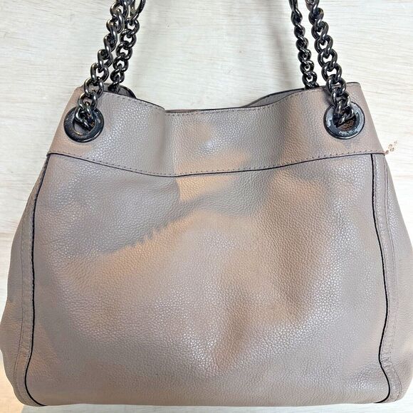Coach Edie Turn lock Taupe Pebbled Leather Shoulder Bag Purse Satchel 36855 - Picture 3 of 16